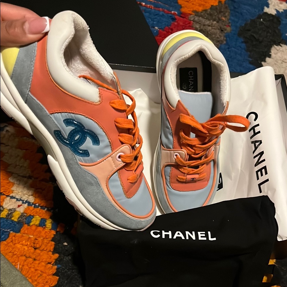 CHANEL Trainers like NEW | Box + Dust Bag
